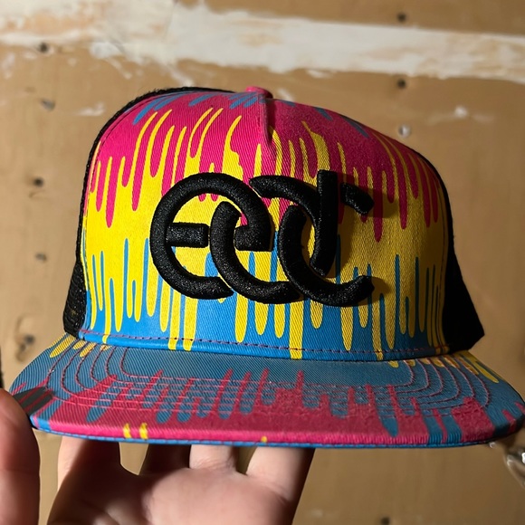 EDC Electric Daisy Carnival Paint Drip Men’s Cap Insomniac Trucker Hat Snap - Picture 1 of 7